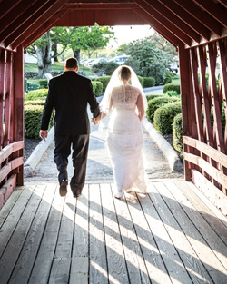 bride and groom photo EverGreen Pavilion
