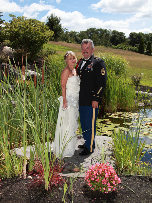 Wedding photos at Autobon Center in Auburn NH